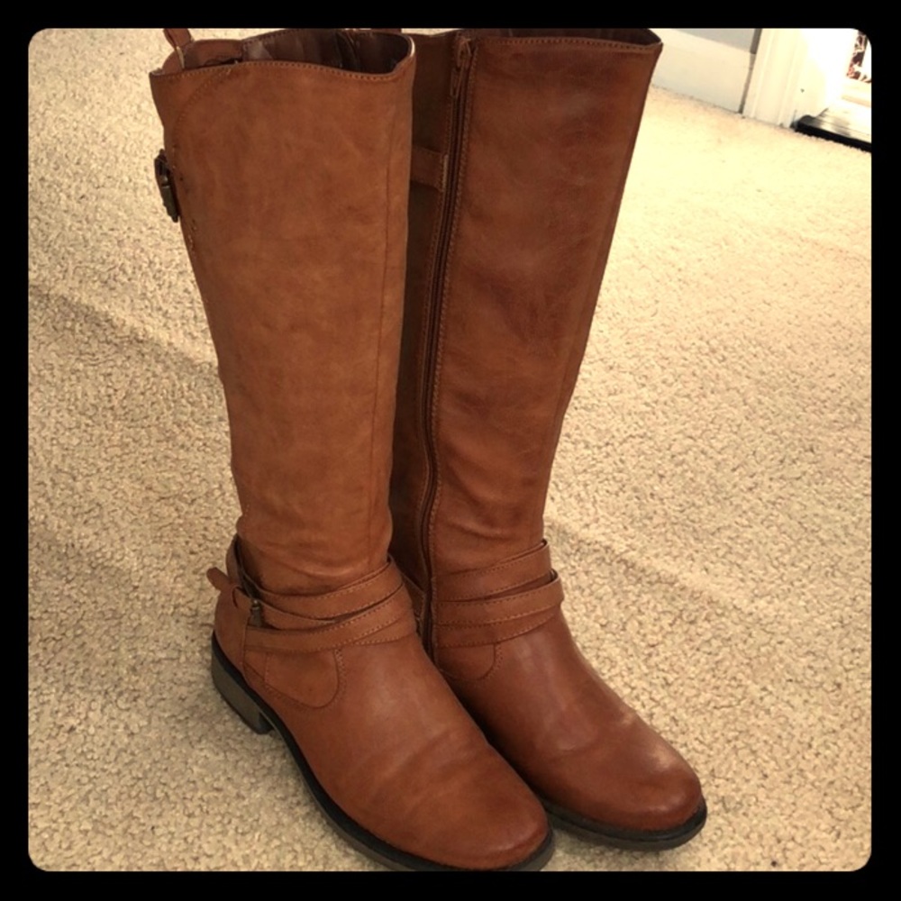 Bare Traps brown riding boots